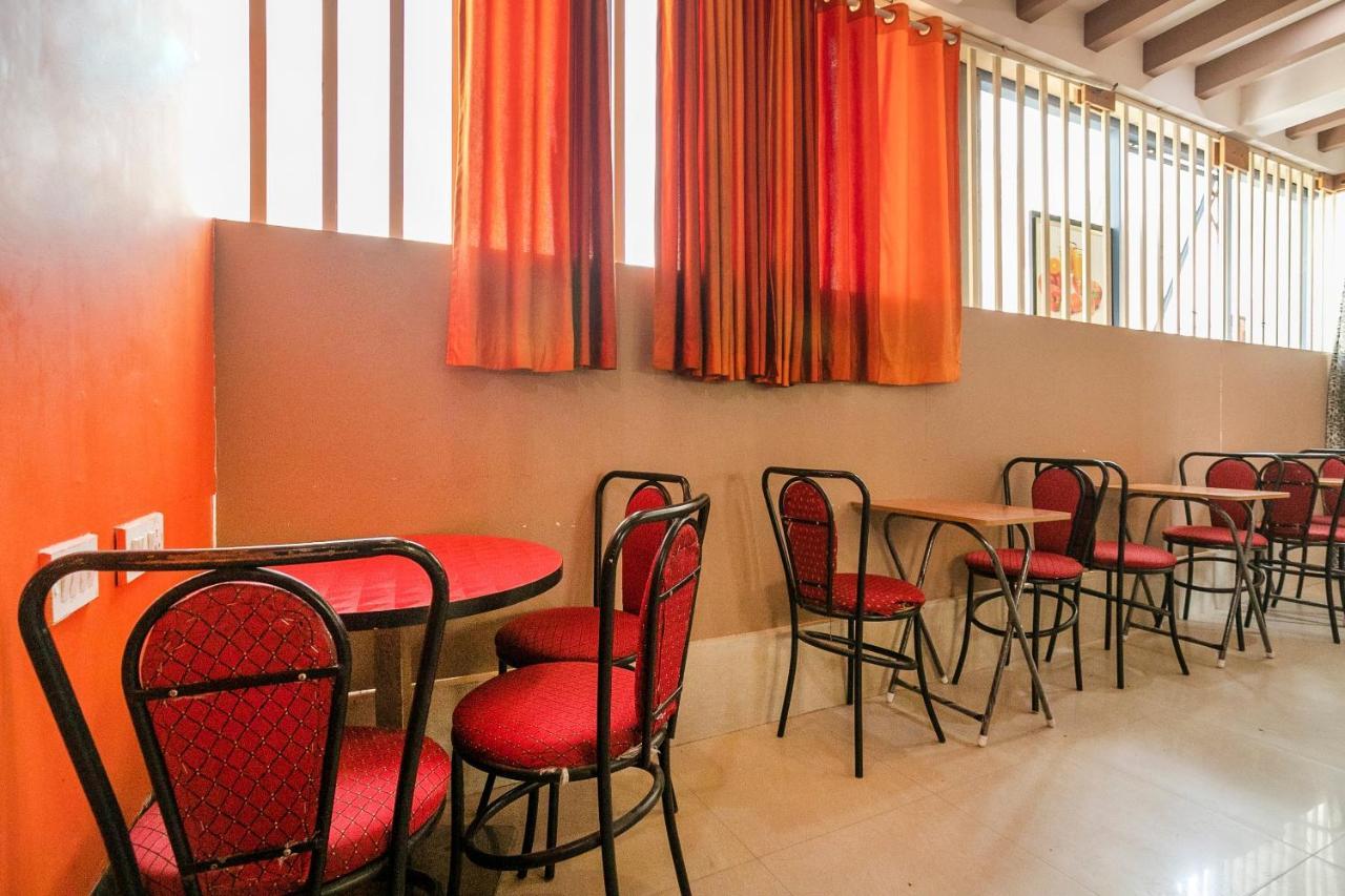 Oyo 436 Emirates Suites Bangalore Bagian luar foto